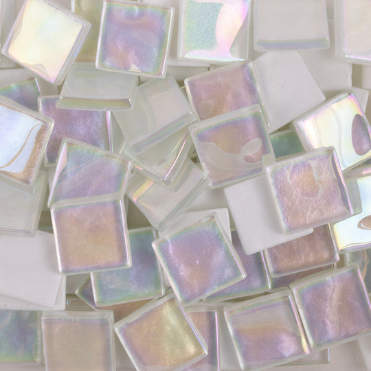 Crystal Vågig Iriserande 20mm Vit