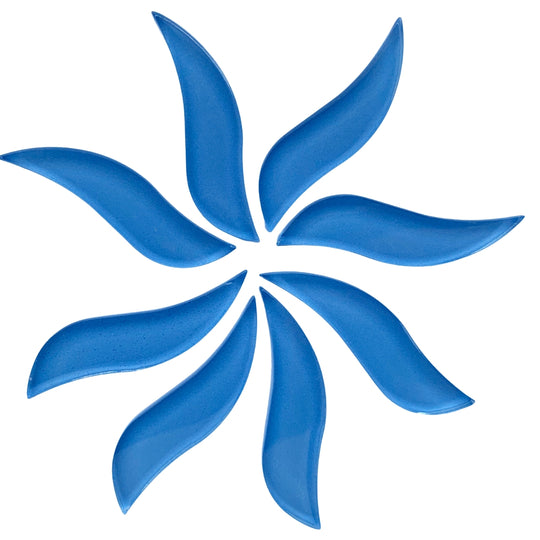 Golvende Bloemblaadjes  Luchtblauw