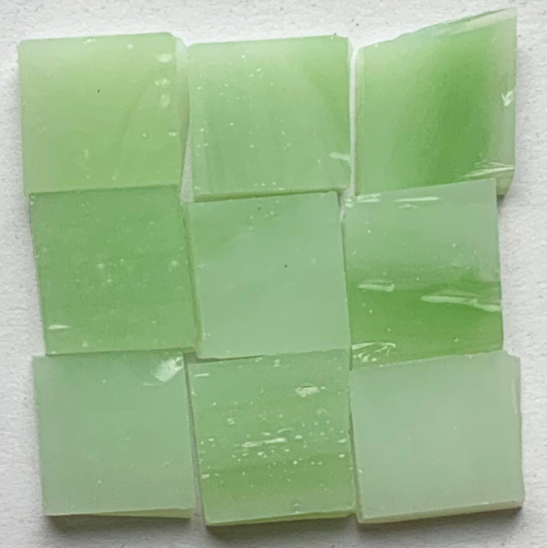 Detalj av Tiffany Glacier Jade med nio glasbitar