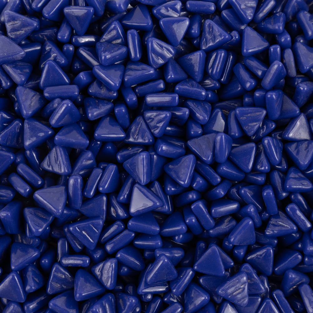 Packshot Mini Glass Mosaic Triangle – blue – 8mm