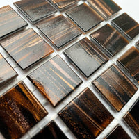 Verre Mosaique - glass mosaic -Glasmosaik-glasmozaïek-Glasmozaiek met Goud Dooradert 20mm Chocolade - mosaicshop