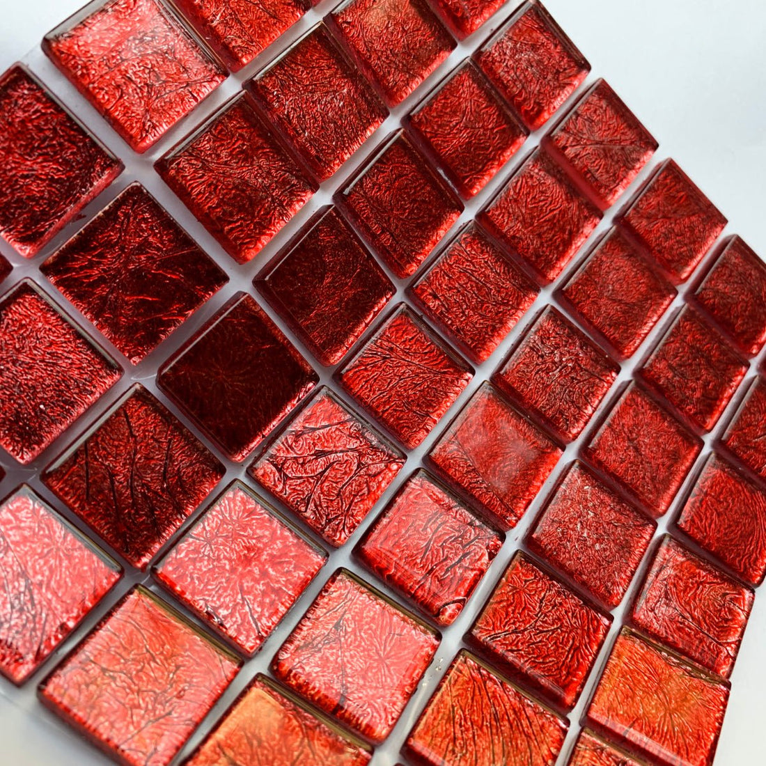 Verre Mosaique - glass mosaic -Glasmosaik-glasmozaïek-Glasmozaiek Spiegel 20mm Framboos - mosaicshop