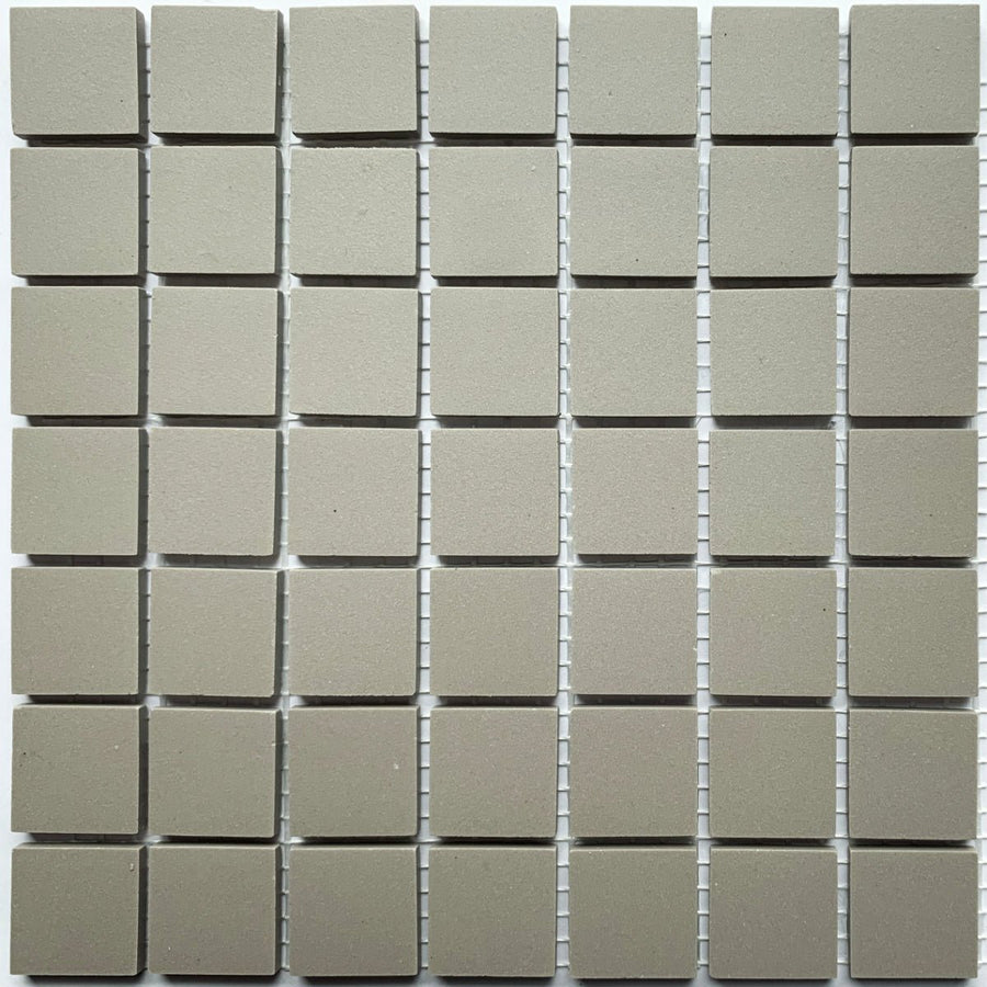 Winckelmans Gris Pale – carreaux de mosaïque mats de 20x20 mm sur filet